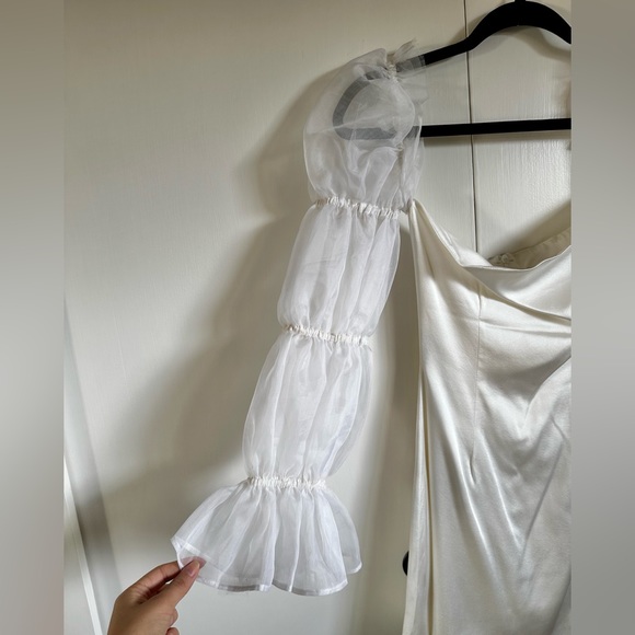 Lurelly Cloud Silk Dress - Picture 4 of 6